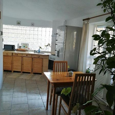 Moss'S Economy Apartment Temeşvar Dış mekan fotoğraf
