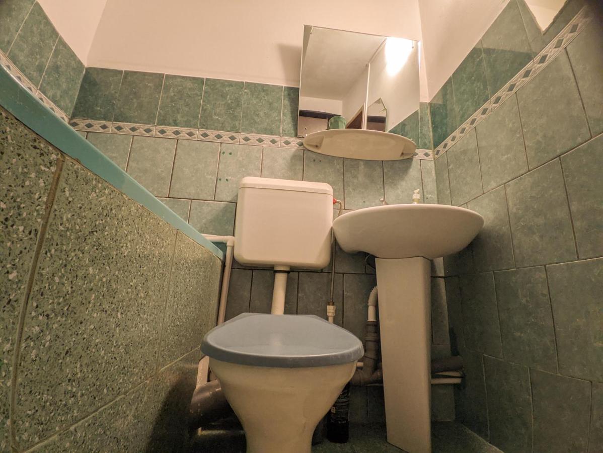 Moss'S Economy Apartment Temeşvar Dış mekan fotoğraf