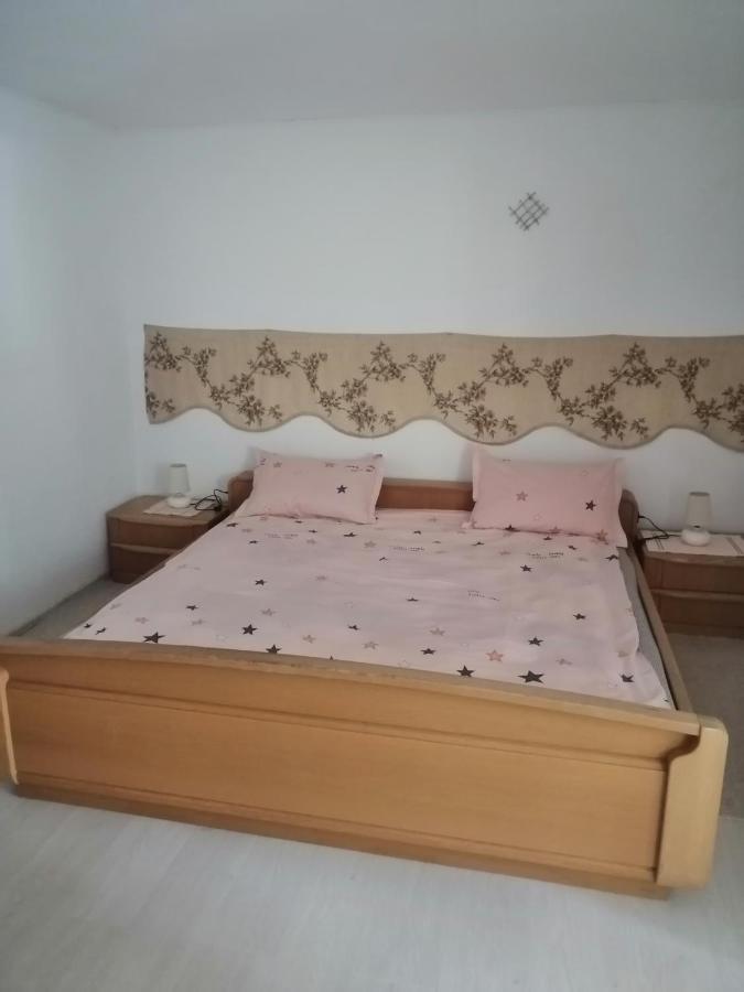 Moss'S Economy Apartment Temeşvar Dış mekan fotoğraf